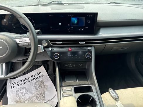 Used 2025 Hyundai Sonata SEL FWD image 13