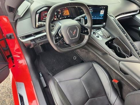 Used 2024 Chevrolet Corvette Stingray Preferred Conv w/ 2LT image 29