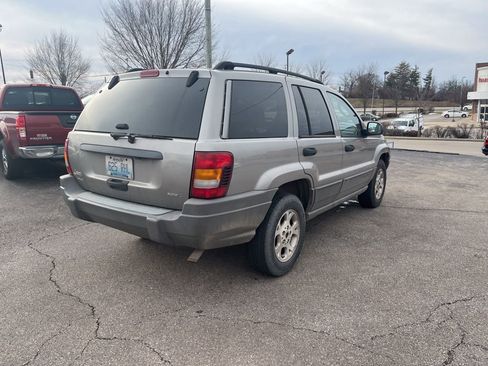 Used 2002 Jeep Grand Cherokee Sport image 3