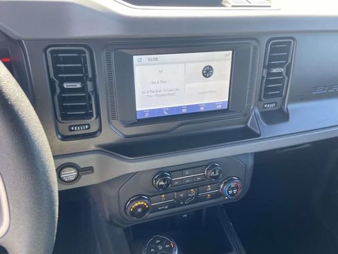 Used 2022 Ford Bronco 2-Door AWD/4WD image 20