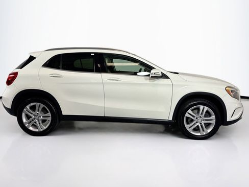Used 2016 Mercedes-Benz GLA 250 image 4
