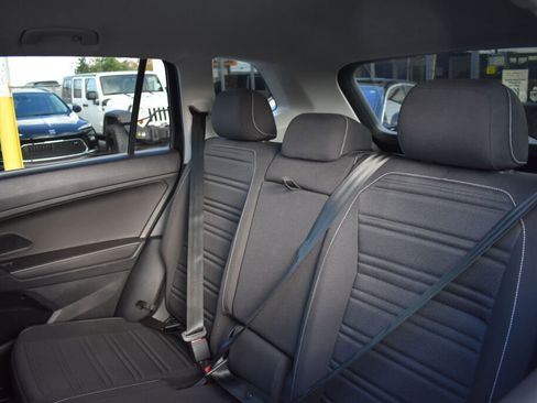 Used 2022 Volkswagen Tiguan S image 27
