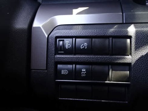 Used 2024 Toyota Tacoma TRD Sport RWD image 40