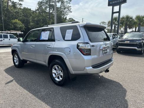 Used 2024 Toyota 4Runner SR5 image 14