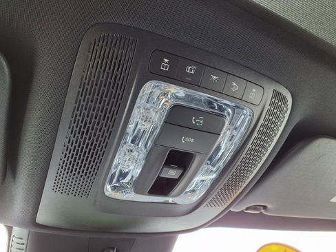 New 2024 Mercedes-Benz EQB 300 4MATIC image 19