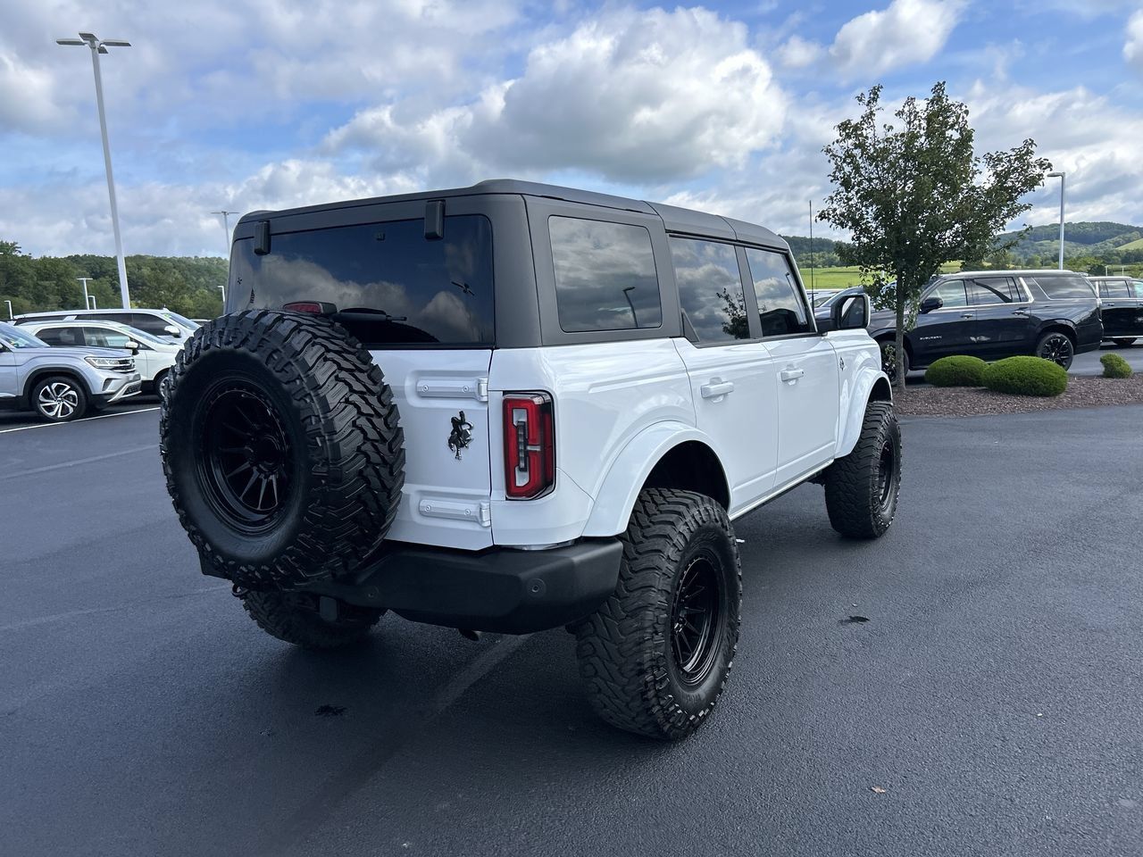 Used 2024 Ford Bronco Outer Banks AWD/4WD image 7