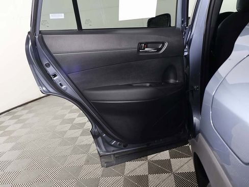 Used 2024 Toyota Corolla Cross LE image 22