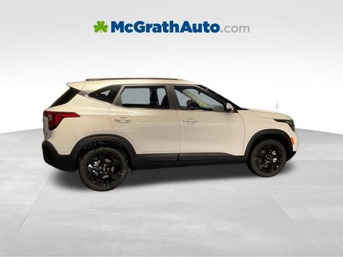 New 2026 Kia Seltos EX w/ EX Sunroof Package AWD/4WD image 3