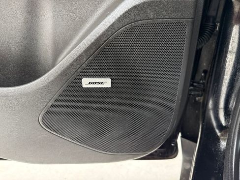 Used 2023 Chevrolet Bolt EUV Premier w/ Sun & Sound Package image 18