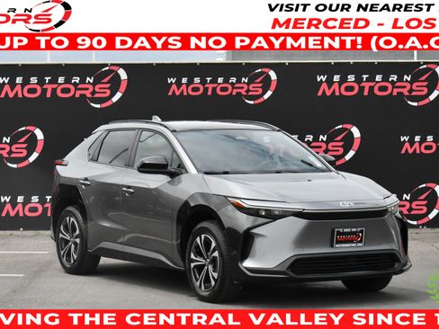 Used 2023 Toyota bZ4X FWD image 1
