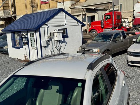 Used 2013 Buick Encore AWD image 10