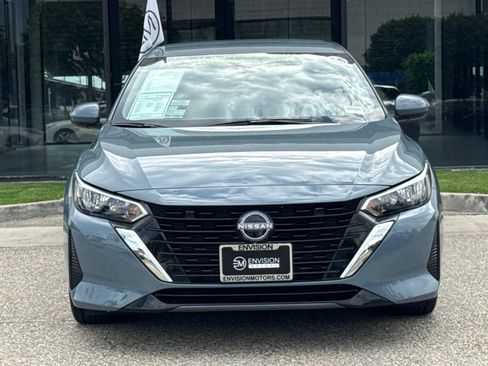 Used 2025 Nissan Sentra SV FWD image 5