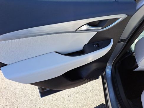 New 2026 Buick Envision Avenir image 15