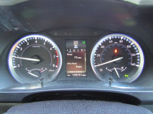 Used 2016 Toyota Highlander Limited Platinum image 17