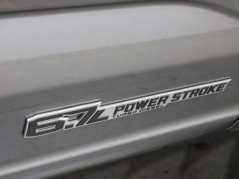 Used 2024 Ford F350 Lariat w/ Lariat Ultimate Package image 43