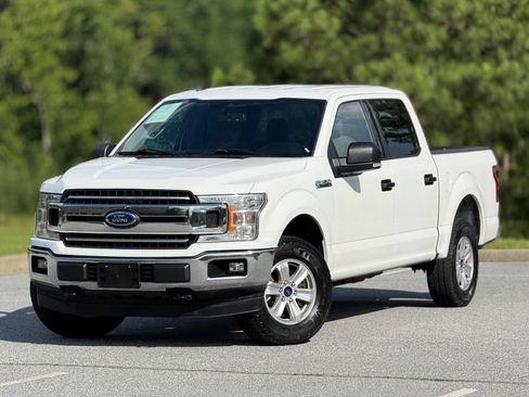 Used 2019 Ford F150 XLT w/ Equipment Group 301A Mid AWD/4WD image 8