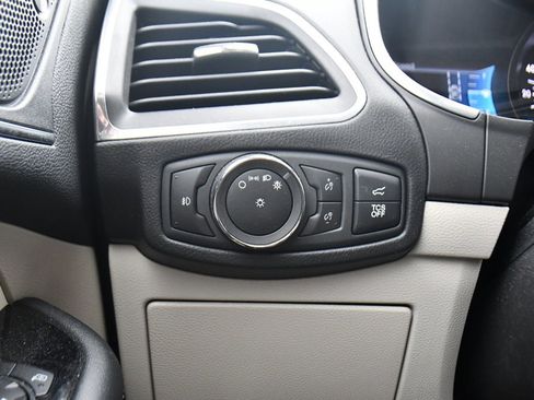 Used 2020 Ford Edge Titanium w/ Equipment Group 301A image 28