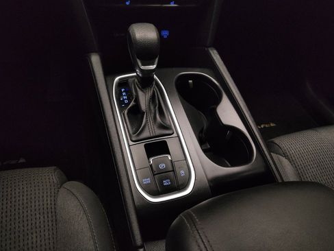 Used 2019 Hyundai Santa Fe SEL FWD image 26