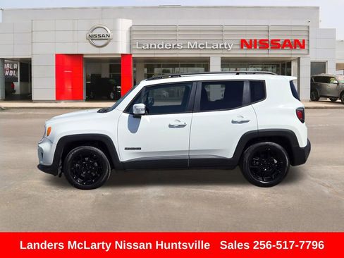 Used 2020 Jeep Renegade Altitude image 8