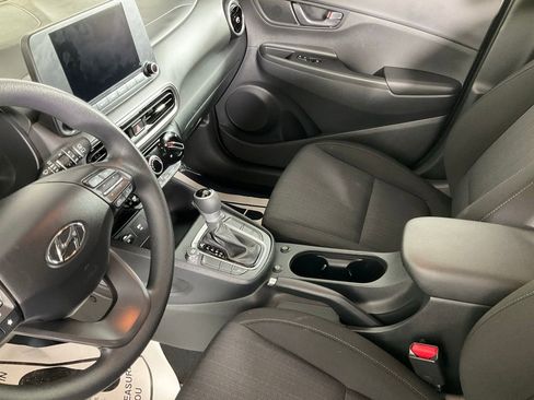 Used 2023 Hyundai Kona SEL image 12