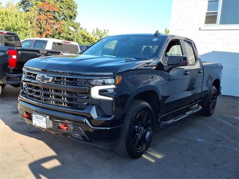 Certified 2022 Chevrolet Silverado 1500 RST w/ Redline Edition image 3