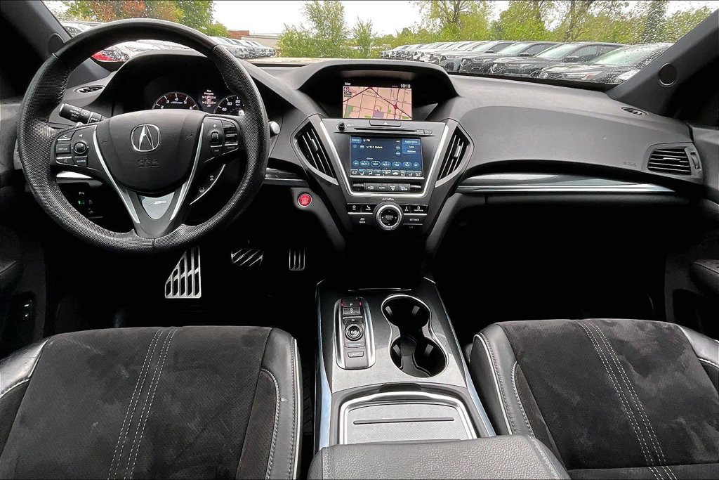 Used 2020 Acura MDX w/ Technology Package AWD/4WD image 18