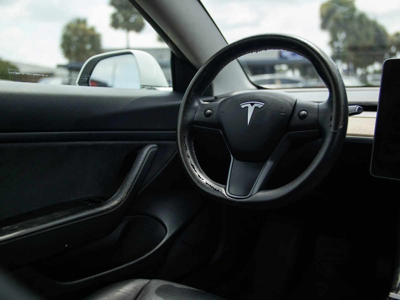 Used 2020 Tesla Model 3 Long Range AWD/4WD image 31