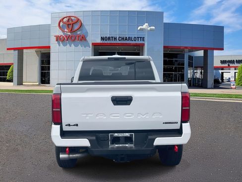 New 2025 Toyota Tacoma TRD Off-Road image 10