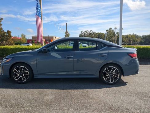New 2025 Nissan Sentra SR w/ SR Premium Package image 7