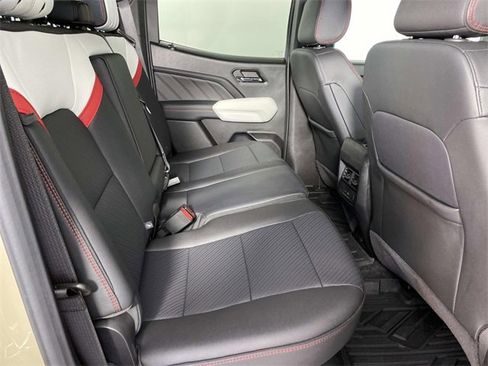 Used 2024 GMC Canyon AT4X image 11