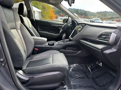 Certified 2025 Subaru Outback Onyx Edition image 13