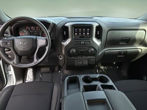 Used 2024 Chevrolet Silverado 1500 Custom Trail Boss image 16