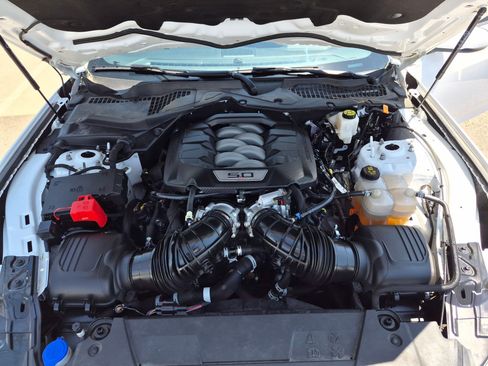 Used 2024 Ford Mustang GT Premium RWD image 31