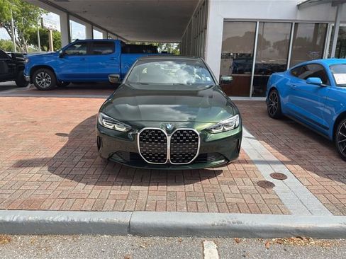 Used 2022 BMW 430i Coupe w/ Convenience Package RWD image 2