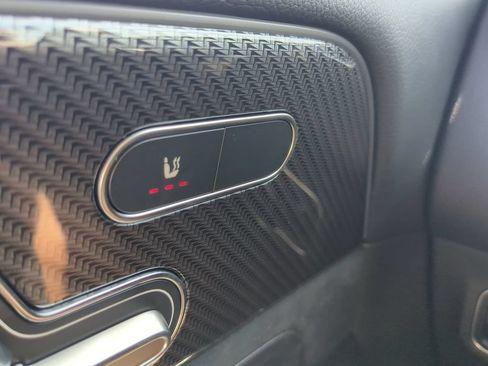 Certified 2024 Mercedes-Benz GLB 250 image 12