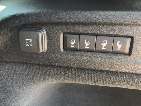 Used 2022 Jeep Grand Cherokee L Overland w/ Luxury Tech Group IV AWD/4WD image 7