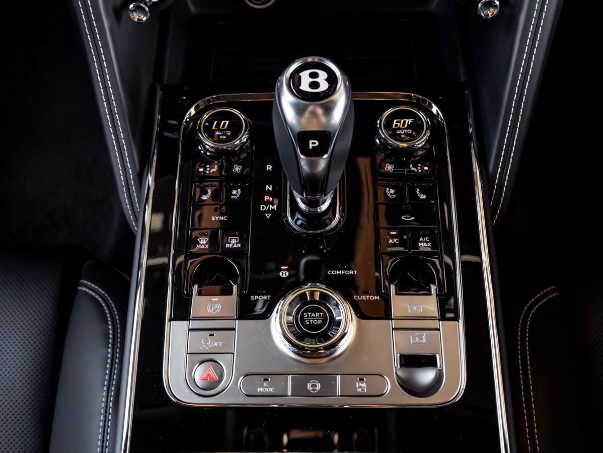 Used 2026 Bentley Flying Spur V8 AWD/4WD image 19