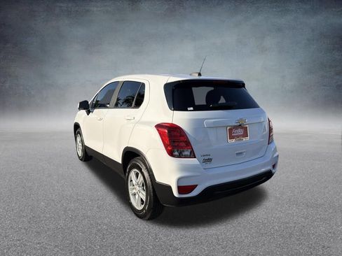 Used 2021 Chevrolet Trax LS w/ Tint and Cruise Package FWD image 6