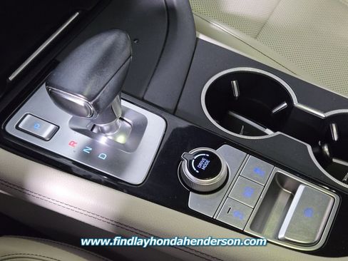 Used 2020 Genesis G70 2.0T image 19