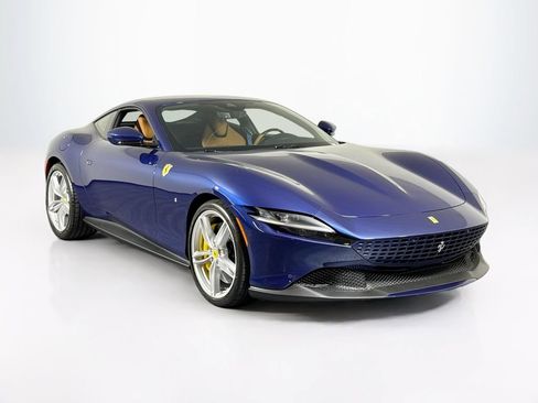 Used 2023 Ferrari Roma RWD image 1