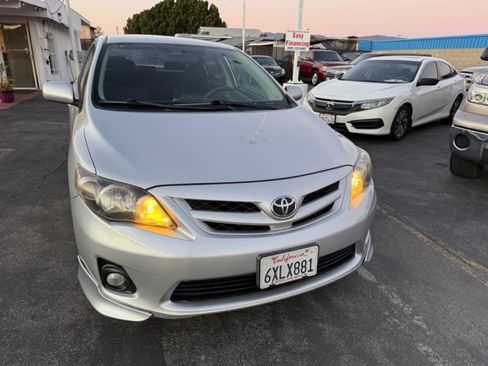 Used 2013 Toyota Corolla S image 4