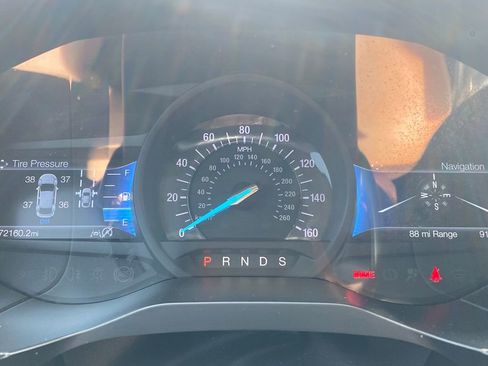 Used 2023 Ford Edge SEL AWD/4WD image 16
