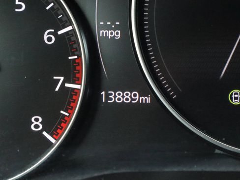 Used 2025 MAZDA CX-50 AWD 2.5 S w/ Premium Plus Pkg image 32
