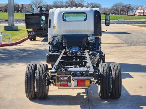 New 2024 Chevrolet Low Cab Forward 5500XD RWD image 11