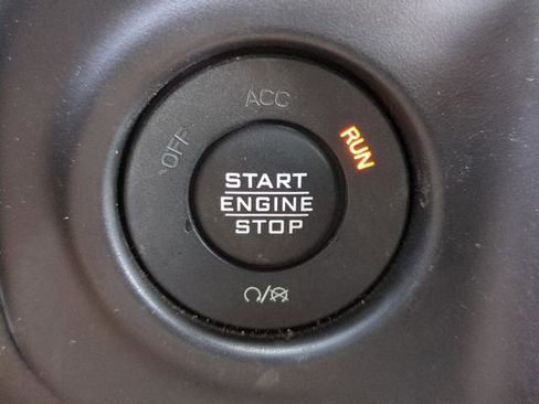 Used 2021 Jeep Gladiator Mojave AWD/4WD image 23
