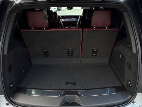 New 2026 Cadillac Escalade Luxury image 10