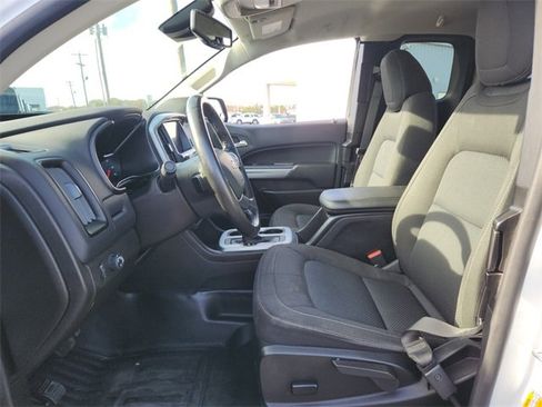 Used 2022 Chevrolet Colorado LT w/ Fleet Safety Package image 9