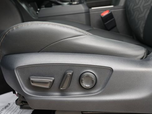New 2026 Toyota Tacoma Limited AWD/4WD image 33