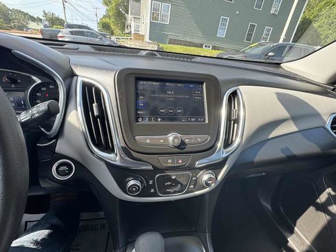 Used 2024 Chevrolet Equinox LS w/ LS Convenience Package image 13