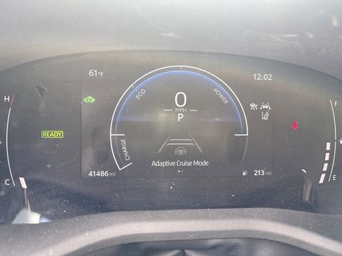 Used 2025 Toyota Camry LE image 22